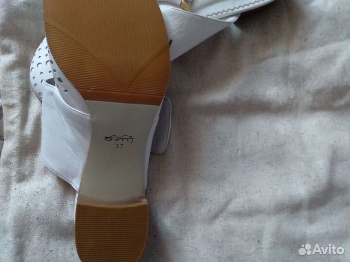 Новые женские шлепки