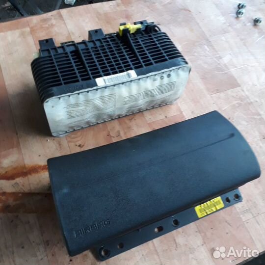 Подушка безопасности пассажира Опель Вектра Б