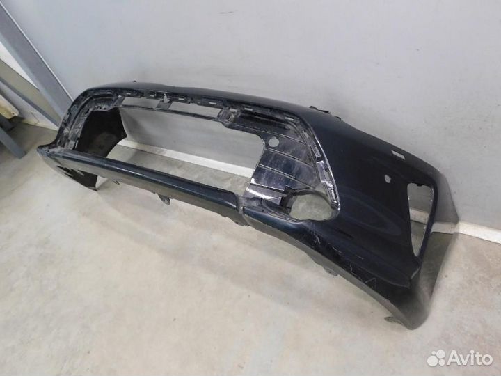 Бампер передний Toyota Camry