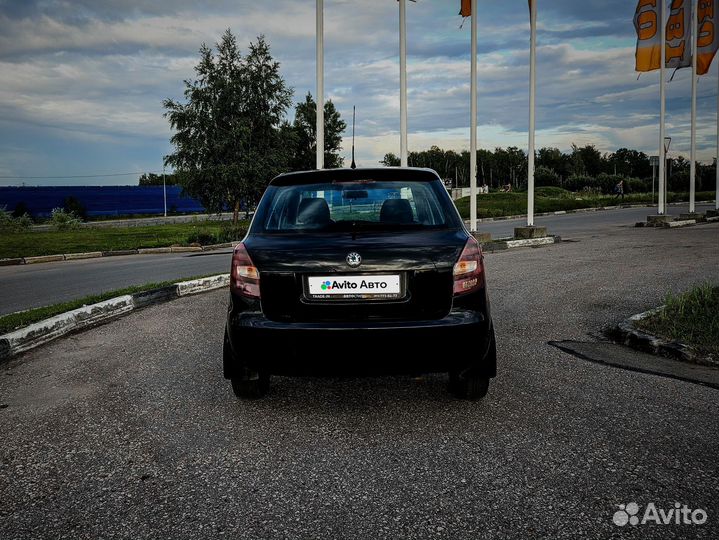 Skoda Fabia 1.6 AT, 2010, 191 555 км