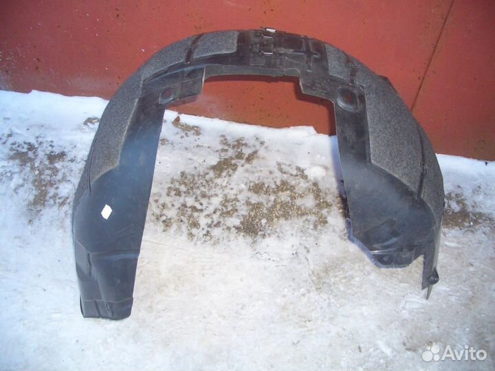 Подкрылок передний левый Опель Мерива с10