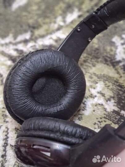 Блюзуз наушники