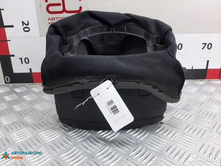 Кожух рулевой колонки BMW 7 E65/E66/E67 2002