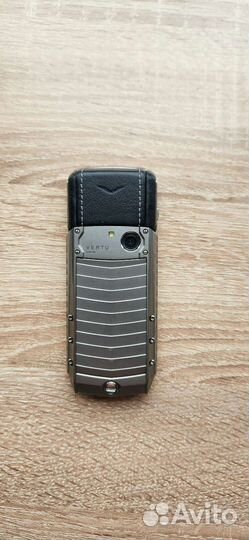Телефон Vertu ascent X