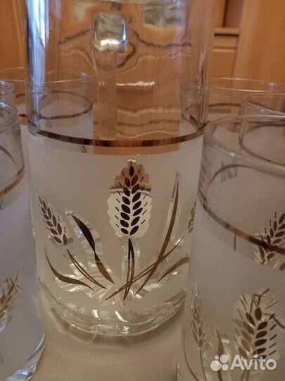 Графин и стаканы
