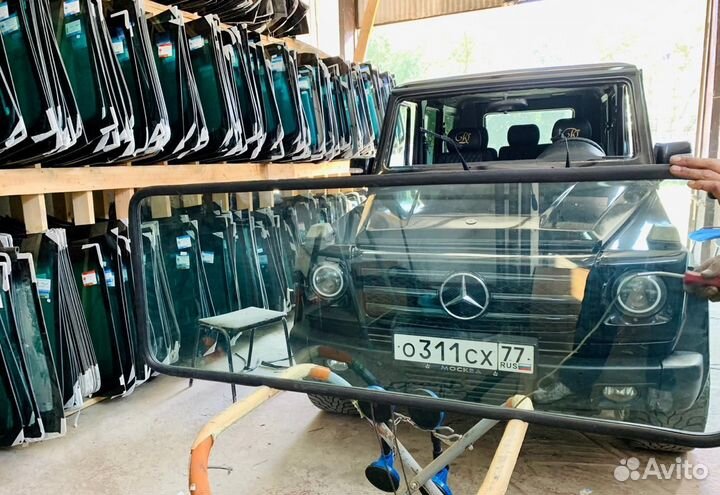 Лобовое стекло Мерседес Гелендваген