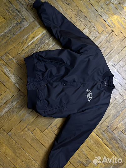 Бомбер питерский щит