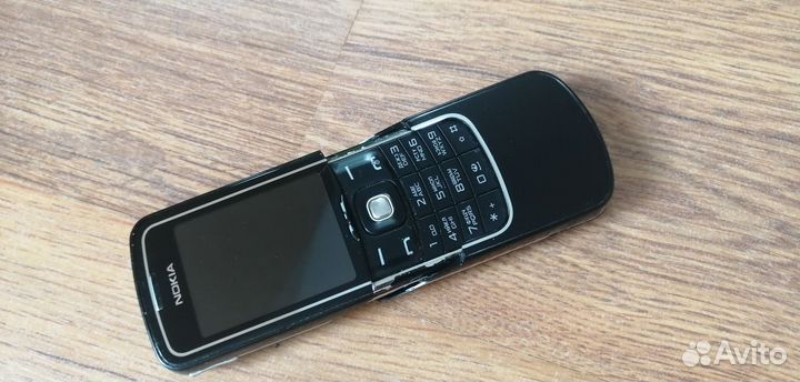 Nokia 8600 Luna