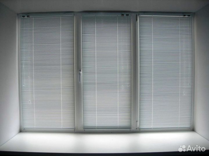 Жалюзи горизнт.алюм.новые белые50х155см;40х155см