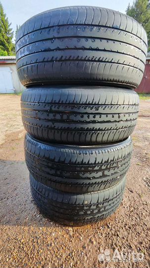 Yokohama BluEarth E70 215/55 R17 94V