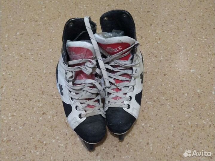 Коньки хоккейные 36 р