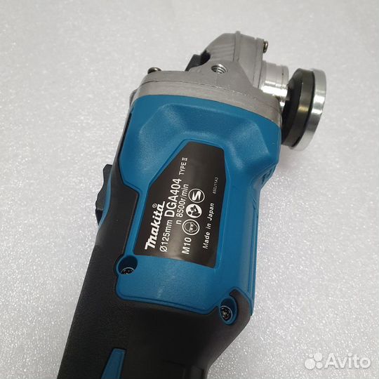 Аккумуляторная болгарка Makita 125 mm