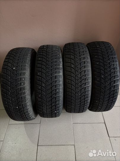 Michelin X-Ice North 3 195/60 R15 92T