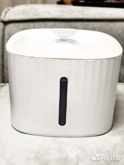 Фонтан поилка для кошек