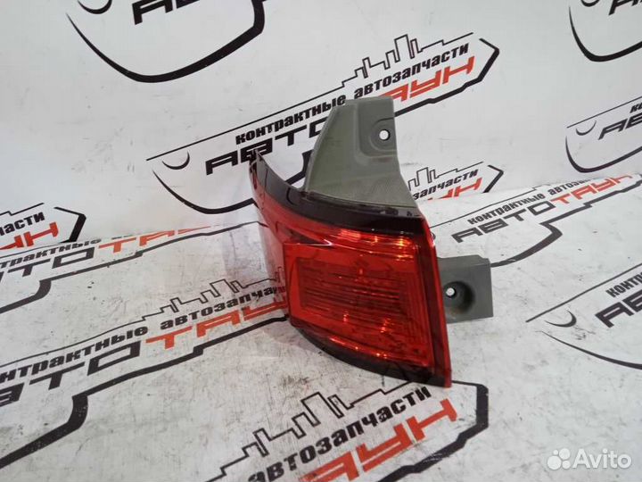 Фонарь nissan elgrand PE52 PNE52 TE52 TNE52 8503 к