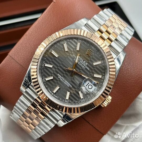 Часы Rolex Datejust 41mm Grey Two-Tone Dial