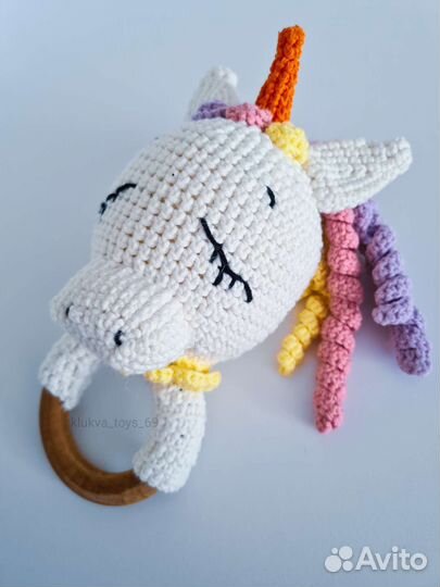 Погремушка прорезыватель деревянный