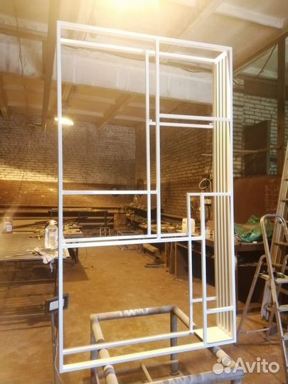 Дровница в каминную зону