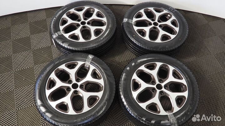 Комплект колёс Renault оригинал R 17