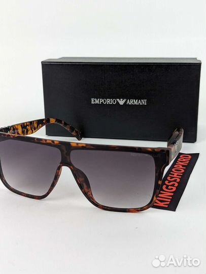 Солнцезащитные очки Armani