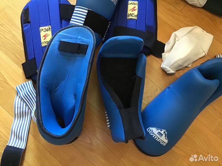 Перчатки для единоборств