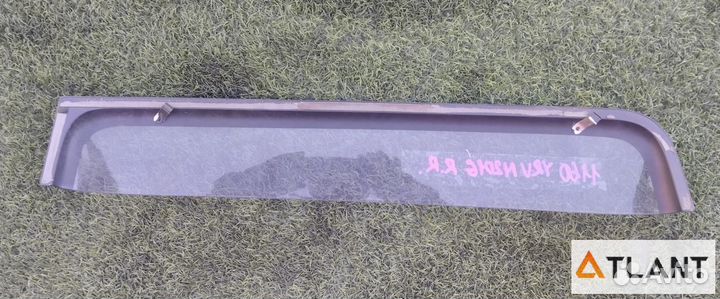 Ветровик задний правый daihatsu YRV