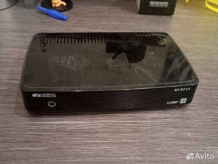 Ресивер триколор gs b210