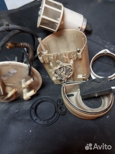 Топливный насос Мерседес-Вито, 638, 2,3 бензин