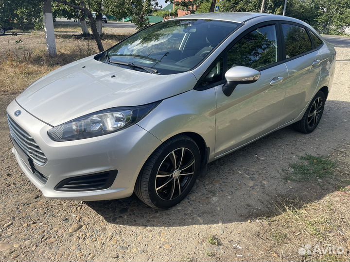 Ford Fiesta 1.6 МТ, 2018, 137 000 км