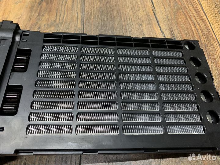 Volkswagen Touareg NF Элемент нагревательный