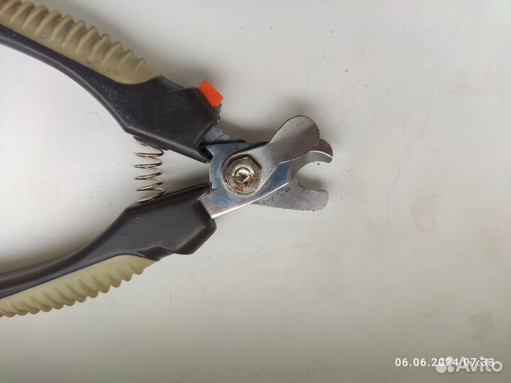 Когтерезка для собак