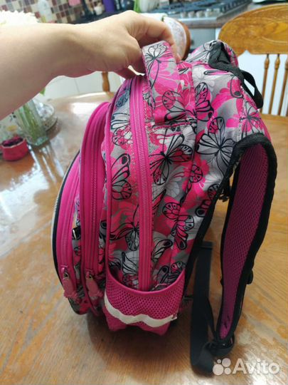 Школьный рюкзак детский