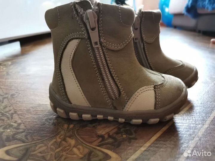 Ботинки детские