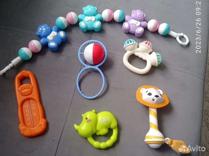 Игрушки погремушки пакетом