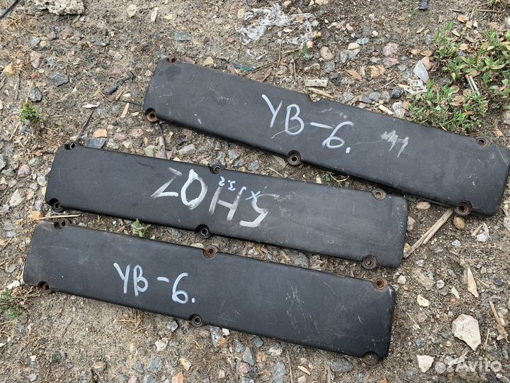 Декоративная крышка мотора jaguar