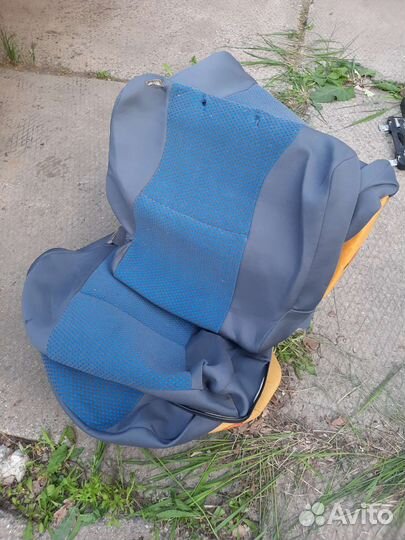 Задние сидения