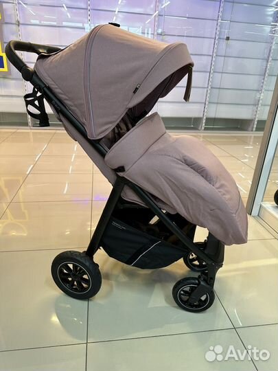 Коляска Carrello Bravo Air