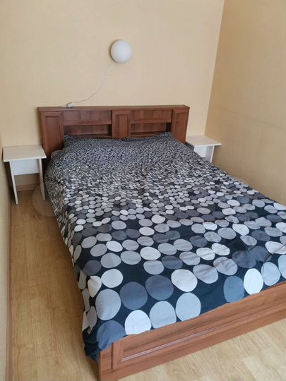 2-к. квартира, 42 м², 2/4 эт.