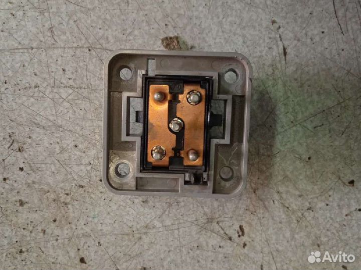 Кнопка люка Ford Explorer 2 Форд Эксплорер 2