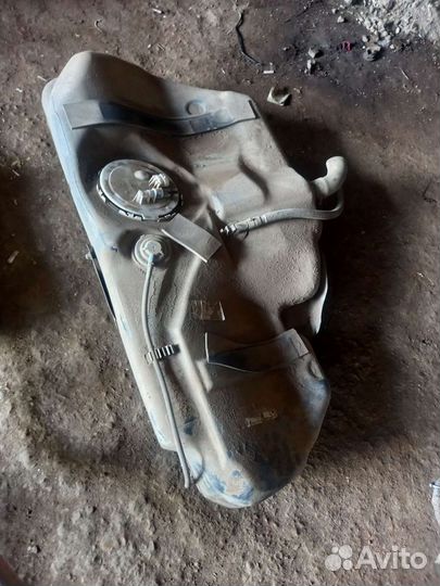 Бензобак Opel Astra H