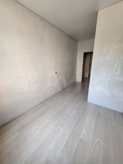 3-к. квартира, 84,8 м², 1/2 эт.