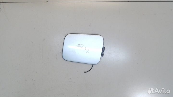 Лючок бензобака Mitsubishi Galant, 2004