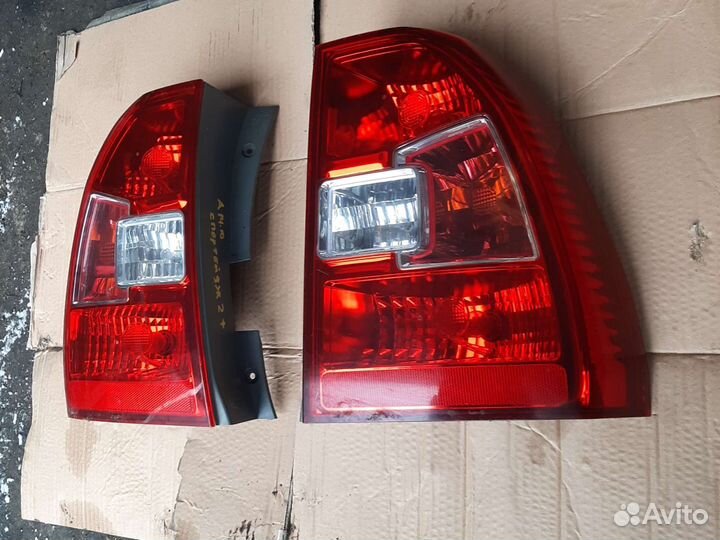 Фонарь Киа Спортейдж 2 рестайлинг оригинал