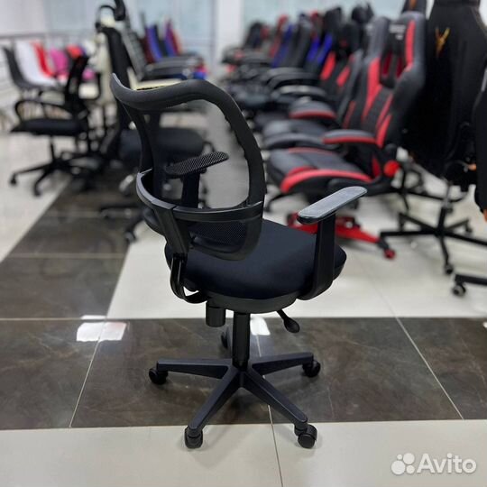 Компьютерное кресло