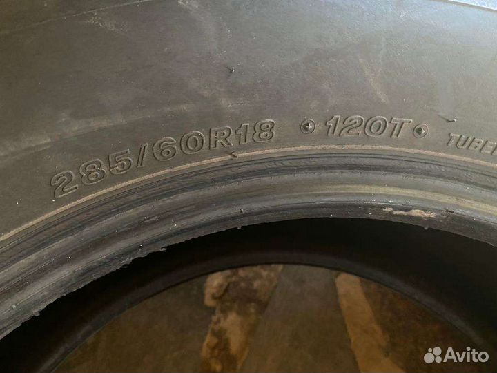 Bridgestone Blizzak Ice 285/60 R18