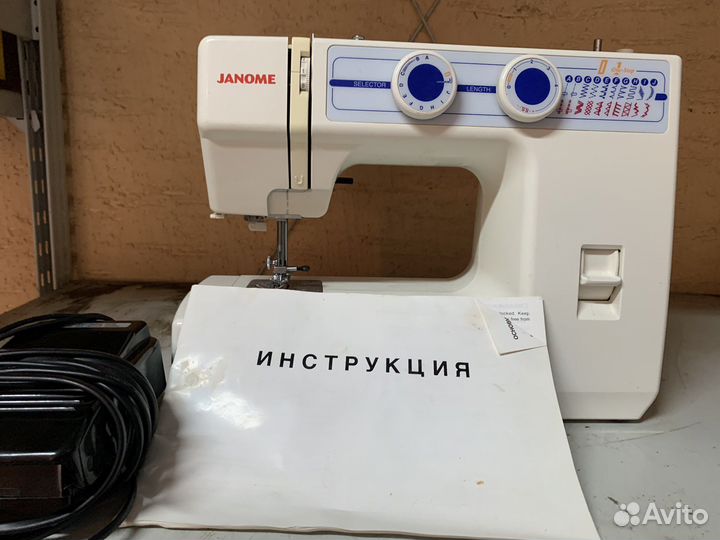 Швейная машина Janome бу