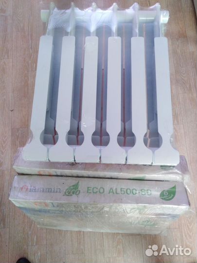 Водонагреватель. Радиатор отопления,Насос,труба пп