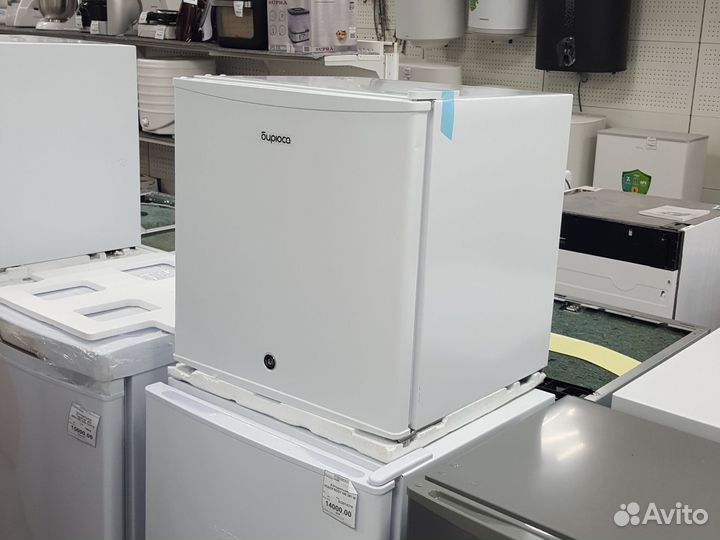 Холодильник новый