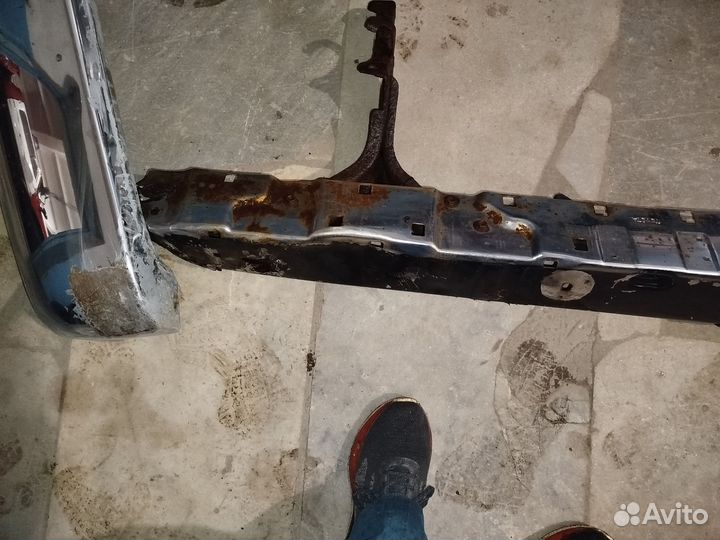 Бампер задний Тойота раннер, сурф, хайлюкс