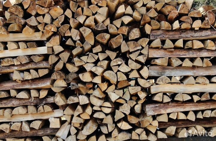 Сухие ольховые дрова